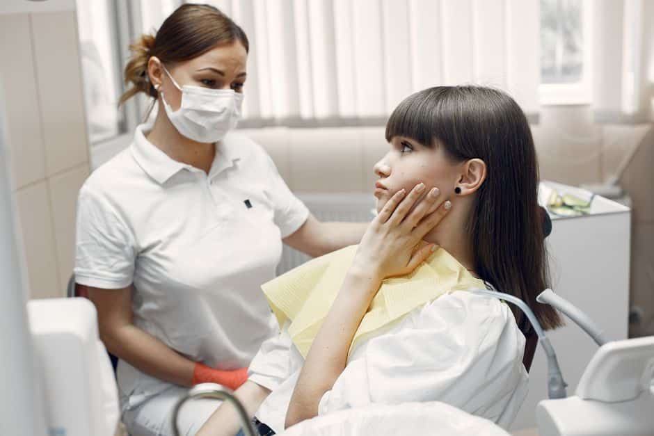 what counts as a dental emergency